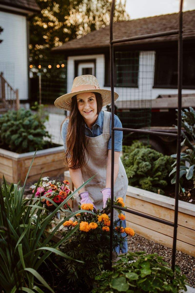 Evergreen Bloom Garden Co. 4